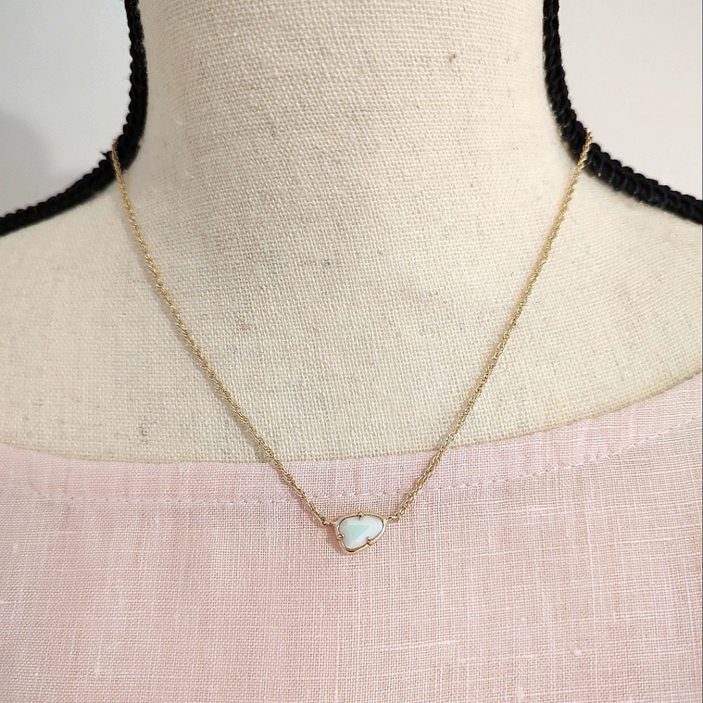 Kendra Scott White Quartz Pendant Necklace Gold Tone